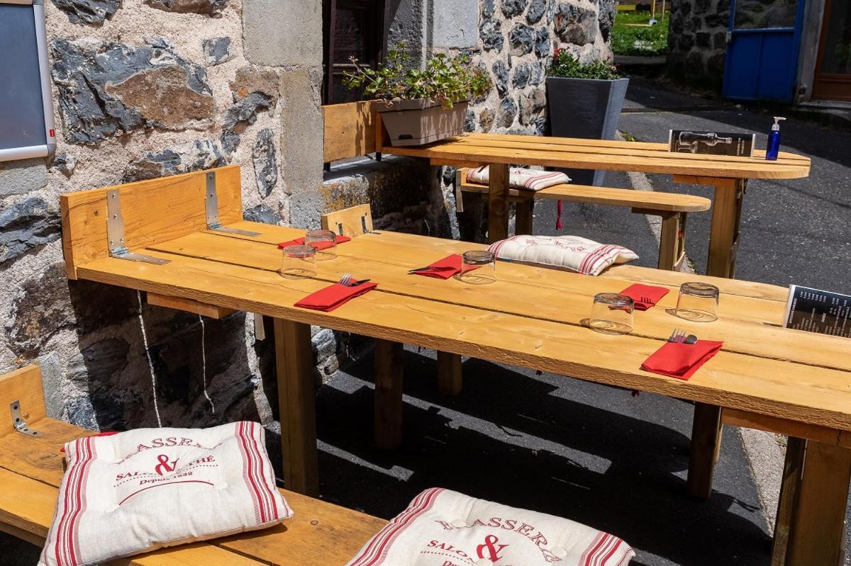 Des Calades Inn