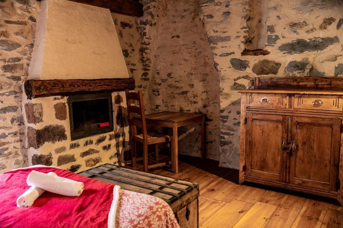 Des Calades Inn *