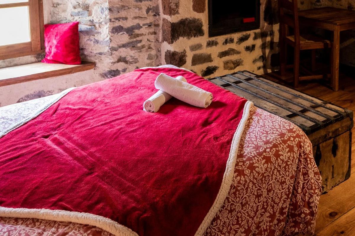 Des Calades Inn Les Estables