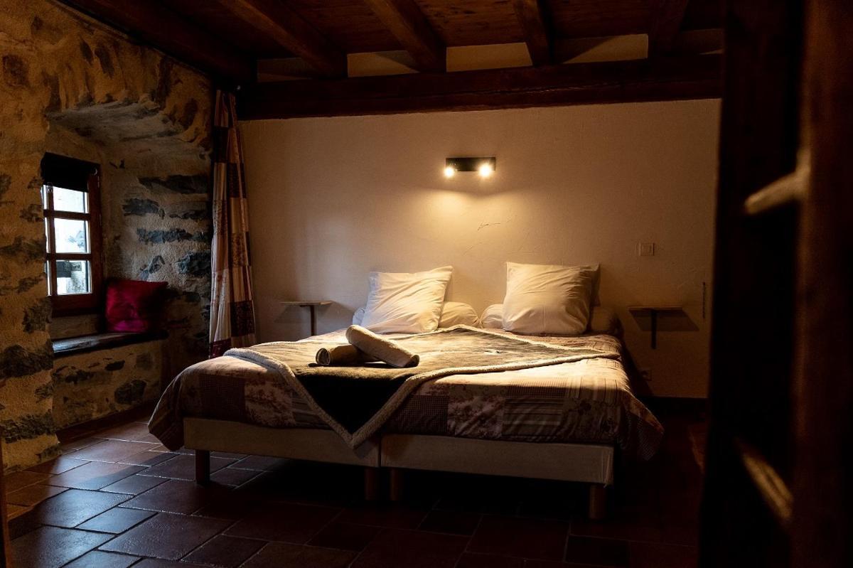 Des Calades Inn Les Estables